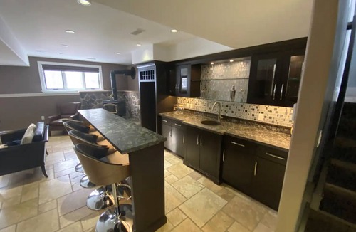 Essa House | The Mansion, Wasaga beach, Blue mountain