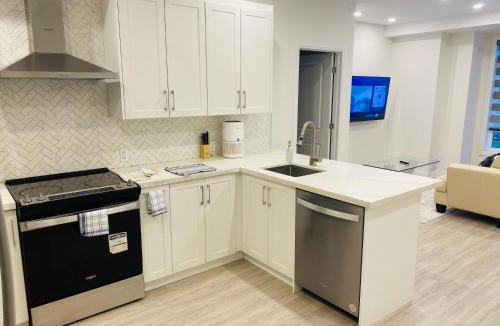 Oakville House | The Residence, Your comfort is our culture