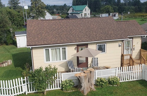Algoma District House | The Riverbank Bungalow
