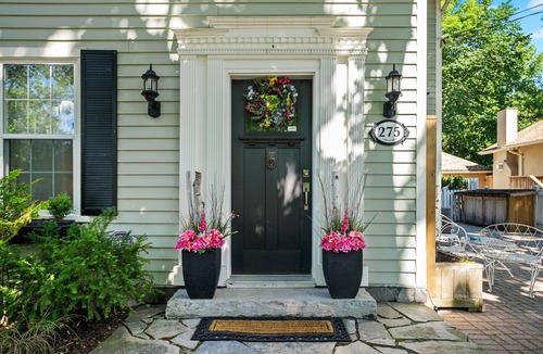 Old Town Historic District House | The Rosette House, Your Tranquil Escape