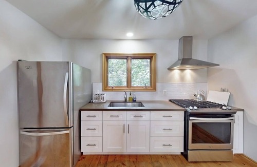 Tiny House | The Silver Birch Beach Retreat