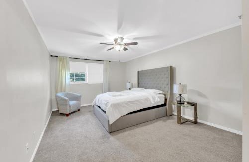 Puce Villa | The Splash & Stay Villa