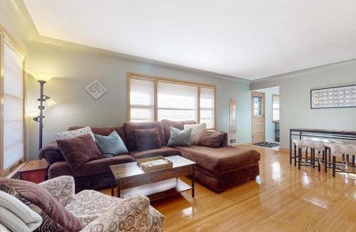 Fulton House | The Urban Oasis
