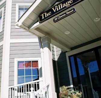 Lakefield Hotel | The Village Inn of Lakefield