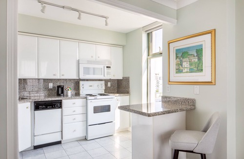 Port Credit Hotel | The Waterside Inn