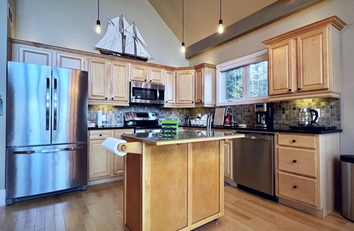 Haliburton Cottage | The Wonderland Cottage