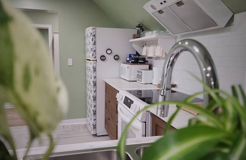 Bancroft Apartment | This is a private second-floor suite with its own entrance.