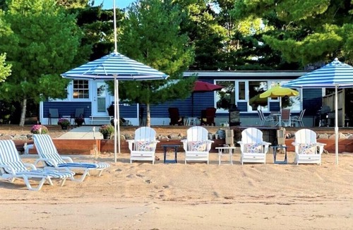 Nipissing House | Three bedroom, two bath, private waterfront retreat!