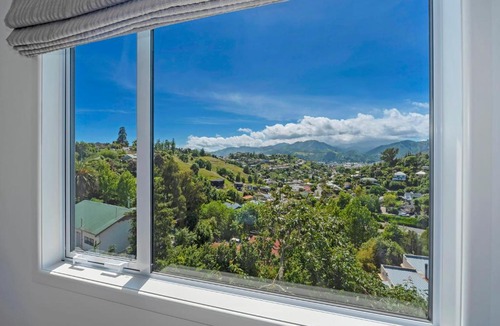 Britannia Heights House | Tipi Haere