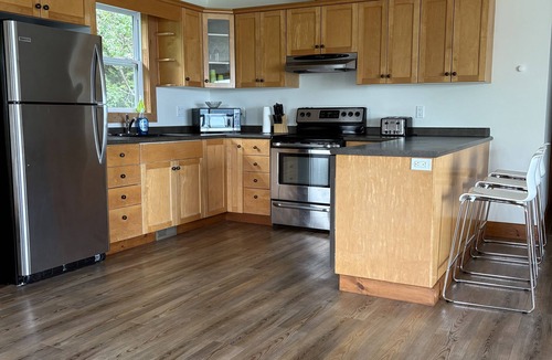 Tobermory Cottage | Tobermory - Lake Huron Waterfront Private Home