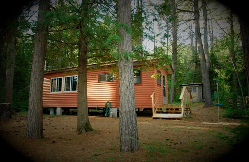 Madawaska Valley Cottage | Tom's rustic private cottage