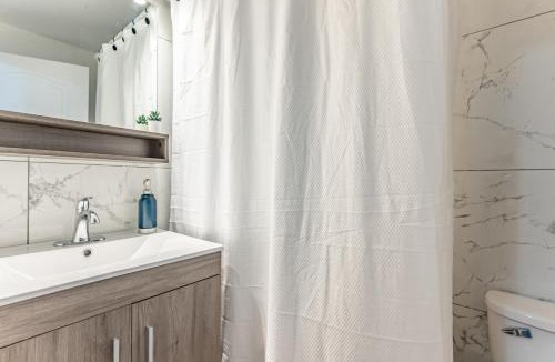 Kensington Market Hotel | Toronto Market Suites