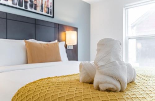 Kensington Market Hotel | Toronto Market Suites