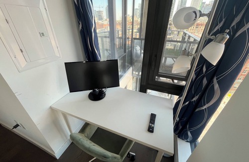 St. Lawrence Condo | Toronto's Most Beautiful Unit at the Best Location for Monthly Rent
