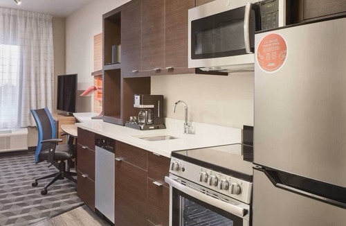 Fort McMurray Hotel | TownePlace Suites by Marriott Fort McMurray