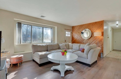 Village of East Hampton House | Tranquil private ranch on quiet cut-de-sac located in Springs -Available Monthly
