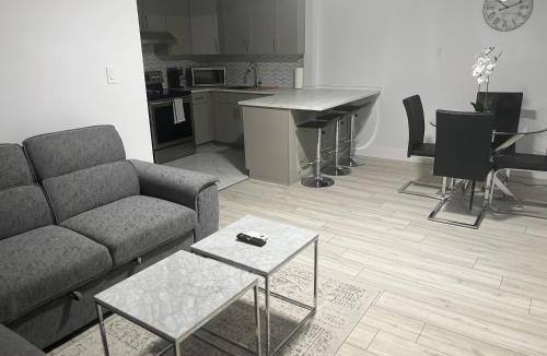 Vanier Apartment | Tranquila Suites - III