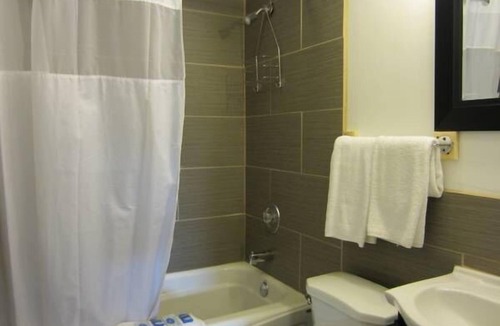 Valleyview Hotel | Trans Canada Motel