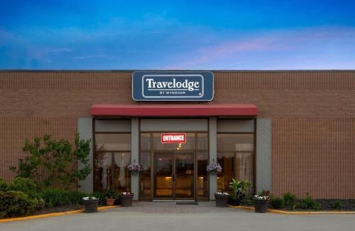 Lindsay Hotel | Travelodge by Wyndham Lindsay