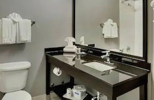 Sudbury Hotel | Travelodge by Wyndham Sudbury