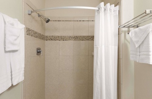 St. Cloud Hotel | Travelodge by Wyndham Motel of St Cloud