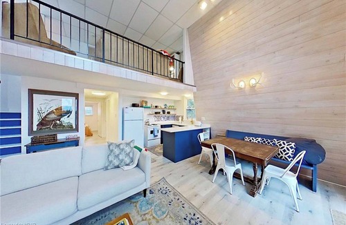 Bluewater Cottage | Turkey Perch - *Hot Tub* Private Lake Access