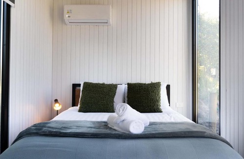Mackenzie Country House | Tussock Views by Tiny Away