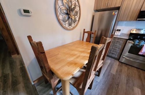 Petawawa Cabin | Twin 2 Cabin at Pine Ridge Park