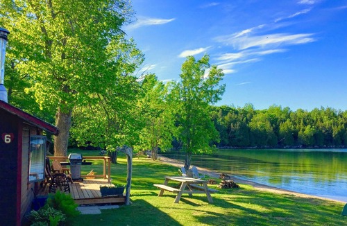 Manitoulin District Cottage | Two Bedroom Cottage on a Private Sand Beach in Long Bay, Lake Kagawong