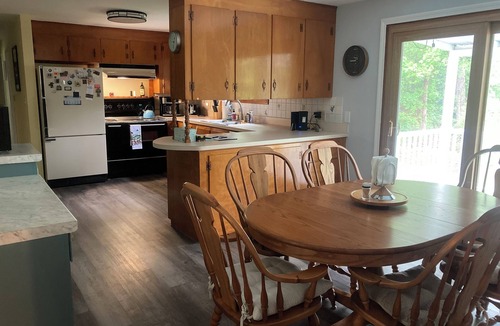 Ogunquit House | Two minute walk to Downtown Ogunquit Village. Spacious private backyard.