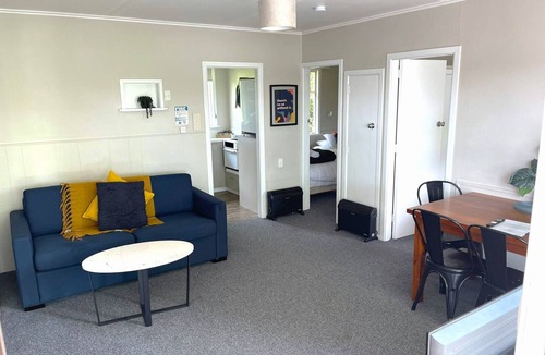 Solway Hotel | U Studios Masterton, SureStay Collection by BW