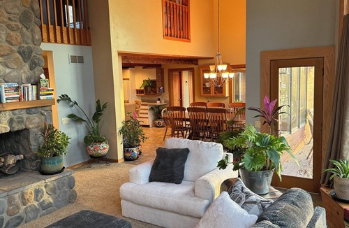 Fergus Falls Cabin | Ugly Duckling Lodge - Swan Lake Retreat