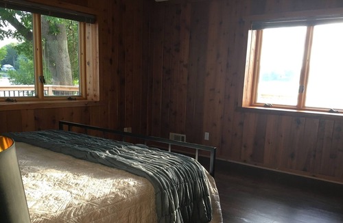Prior Lake House | Unique Island Getaway On Prior Lake!