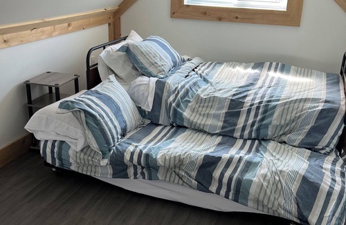 Manitoulin District Apartment | Vacation Apartment in Gore Bay