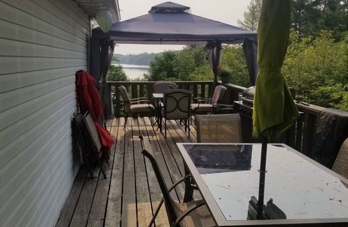 Arden Cottage | Very Clean Family Cottage on Beautiful Kennebec Lake in Arden