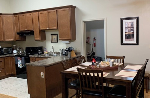 Thunder Bay Apartment | -very quiet, comfy and large 3 bdm full suite-family & pet friendly