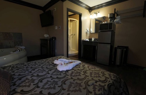 Hastings Highlands Villa | Villa ∙ 1 bedroom ∙ 2 guests
