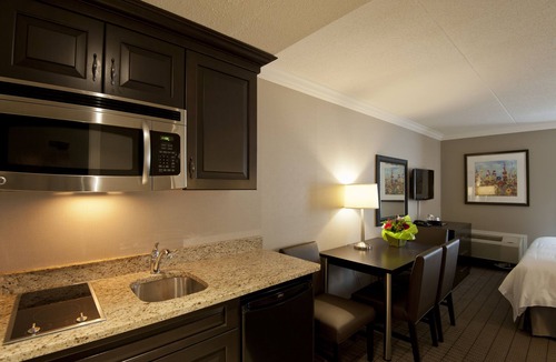 Hamilton Hotel | Visitors Inn