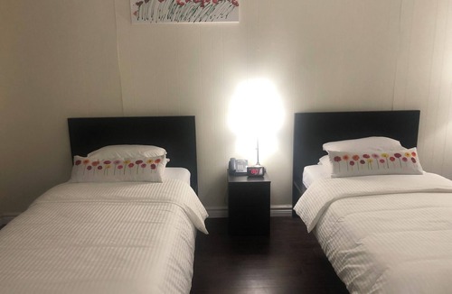 Listowel Hotel | VOW MOTEL LISTOWEL ON