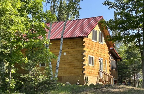 North Frontenac House | Vrbo Property