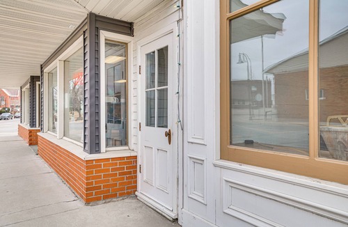 Spring Grove Apartment | Walkable Main Street Location: Spring Grove Apt