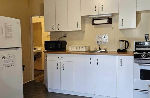 Hastings Cottage | Water Front 2 Bedroom Cottage 4