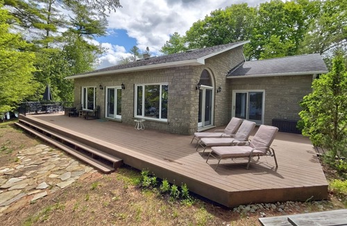 Rideau Lakes House | Water's Edge- Clear Lake near Chaffey's Lock