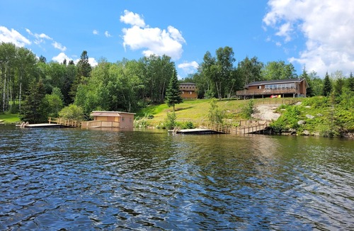 Northern Ontario House | Waterbury Guest Suite above garage