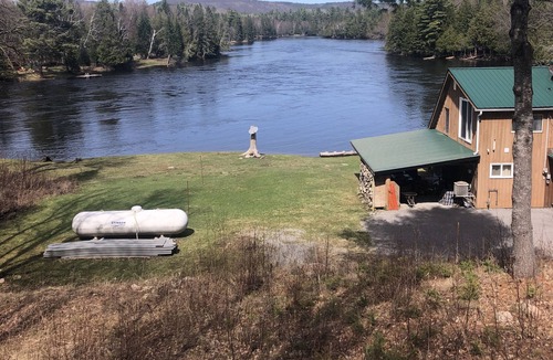 Greater Madawaska Cottage | Waterfront 4 Season Cottage/ Madawaska Rvr /Griffith ON/Sleeps 9/2 Bath