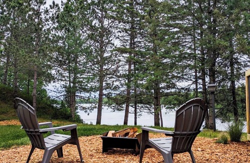 Saginaw House | Waterfront Barndominium on Private Lake North of Duluth