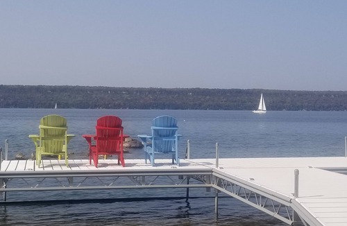 Georgian Bluffs Cottage | Waterfront Cottage, Kayak, Gazebo,Sauna, Pool Table, Sunset.