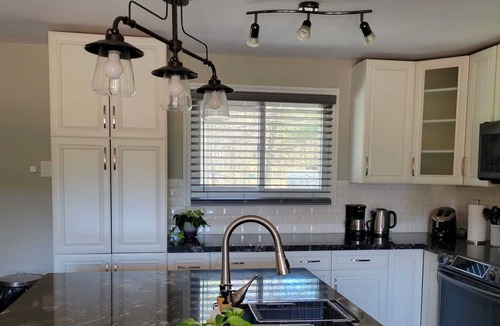 Washago Cottage | Waterfront Cozy Cottage
