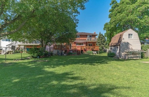 Quinte West House | Waterfront home in Quinte West