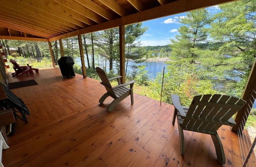 Arden Cottage | Waterfront Lodge | FirePit+Bunkie+Watercrafts+BBQ